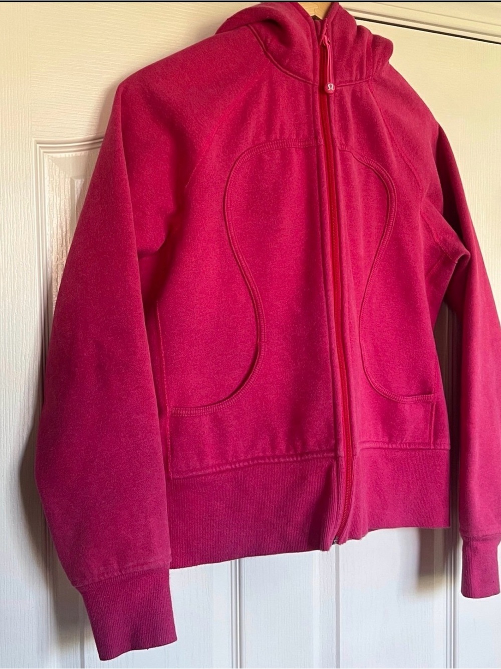 Lululemon Scuba Full Zip
Rare Pink Color! Size 10 lululemon athletica